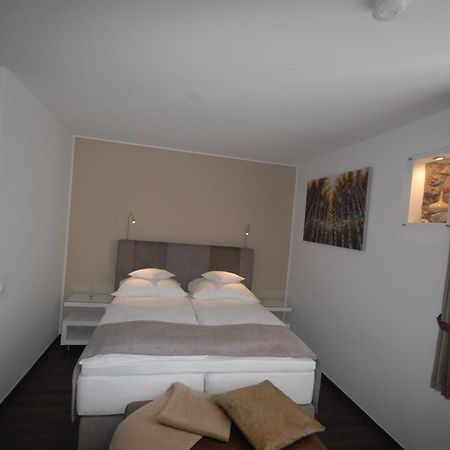 Landhotel Alte Toepferei ดุยส์บูร์ก ภายนอก รูปภาพ