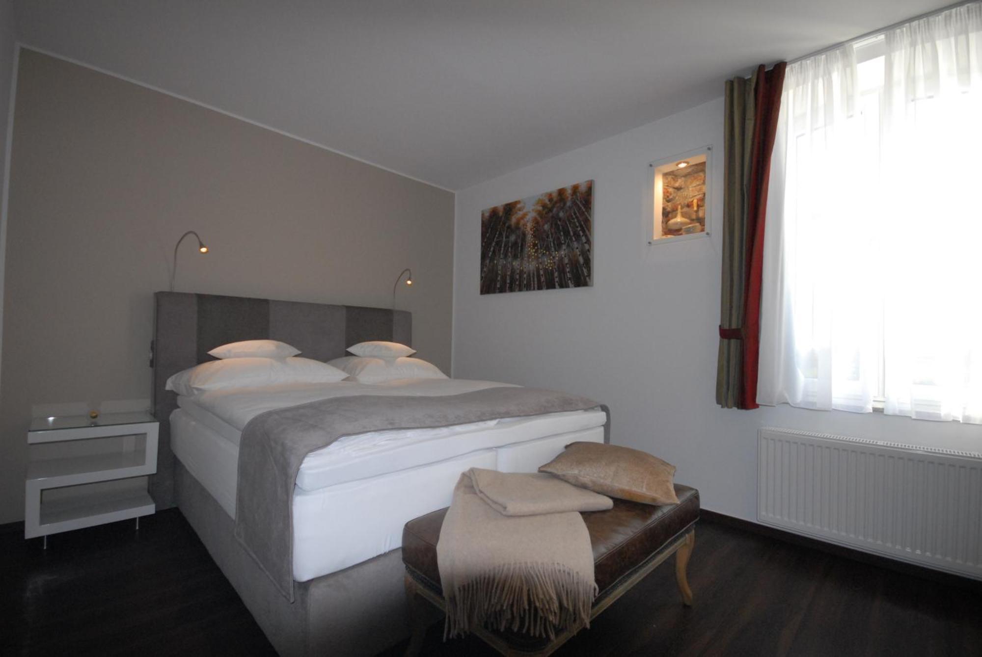 Landhotel Alte Toepferei ดุยส์บูร์ก ภายนอก รูปภาพ