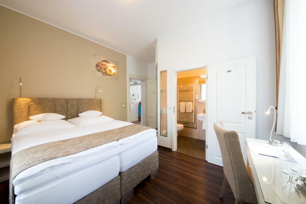 Landhotel Alte Toepferei ดุยส์บูร์ก ภายนอก รูปภาพ